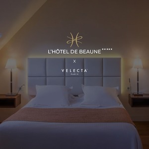 ✨ Découvrez l'alliance parfaite entre l'élégance et la performance ! Nos sèche-cheveux professionnels Velecta® Paris prennent place dans l'exceptionnel @hoteldebeaune , un véritable bijou 5 étoiles au cœur de la Bourgogne. Profitez d'un cadre architectural unique tout en bénéficiant de la qualité de nos produits. 🌟 #VelectaParis #Velecta #sèchecheveux #fabriquéenFrance #HôtelDeBeaune #Bourgogne #SoinDesCheveux